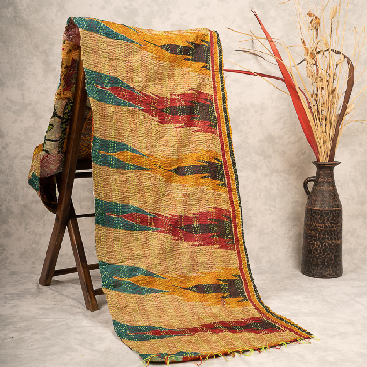 Kantha hand-embroidered silk stole (pattern)