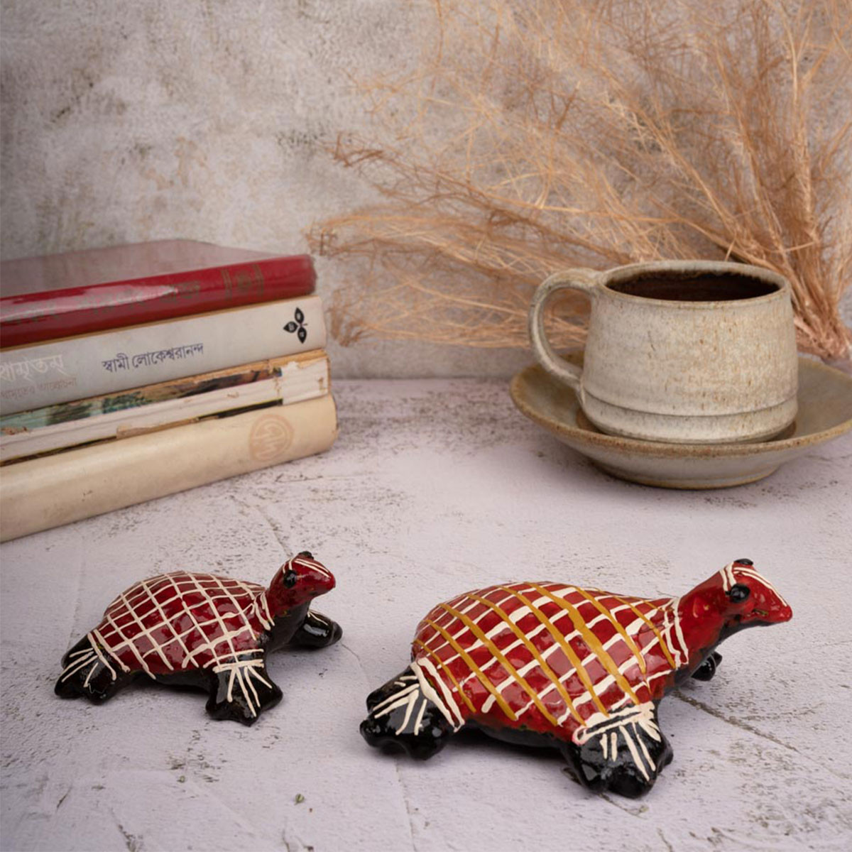 Galar Putul / Shellac Dolls- Set of 2 Tortoise figures