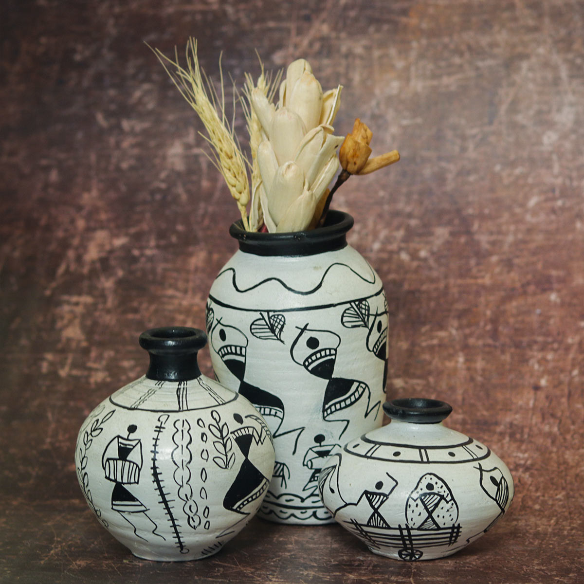 Hand-painted Clay Vases - Set of 3 (Black and White) 