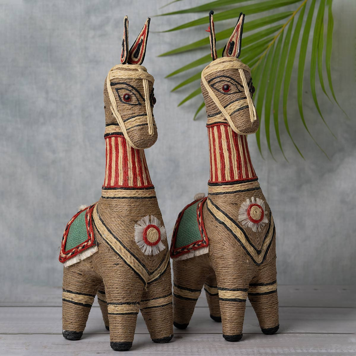 Handcrafted Jute Horse (Set of 2)