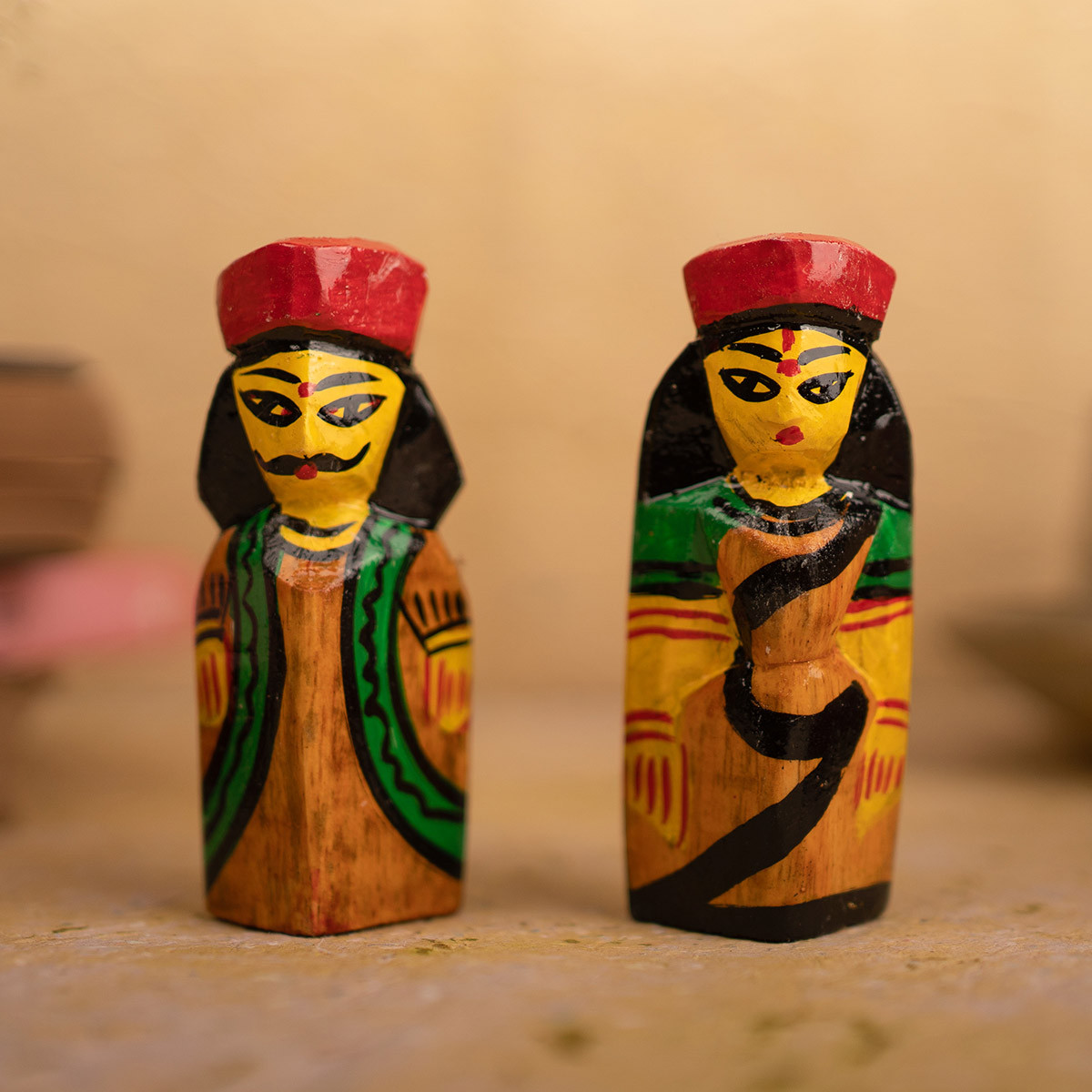 Wooden King & Queen (Set of 2)