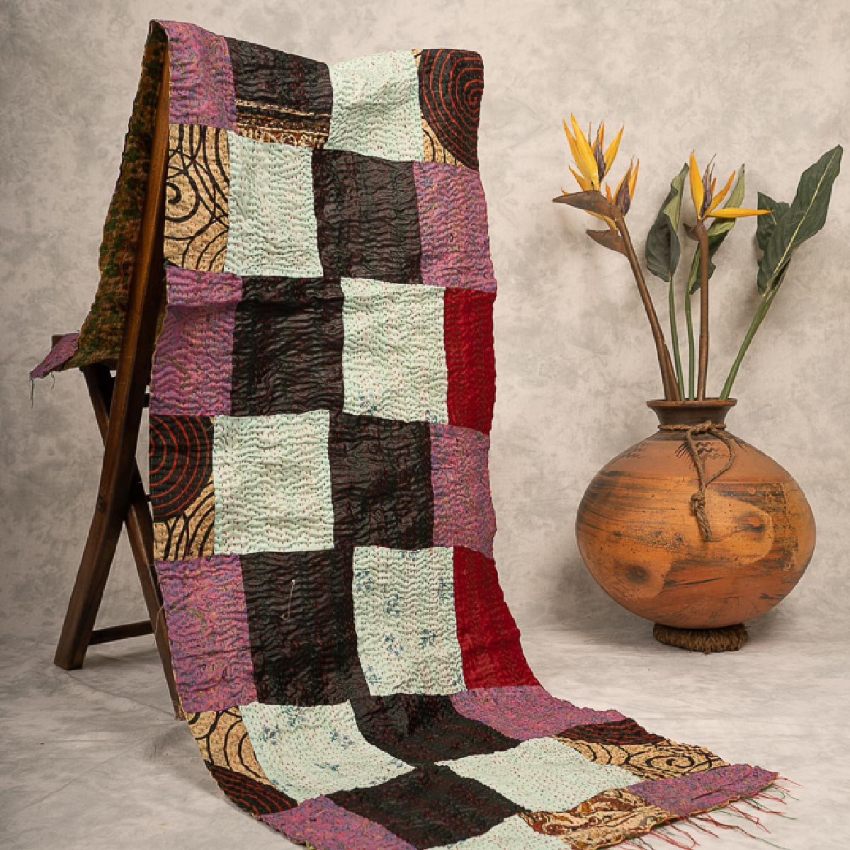 Kantha hand-embroidered silk stole (box pattern)