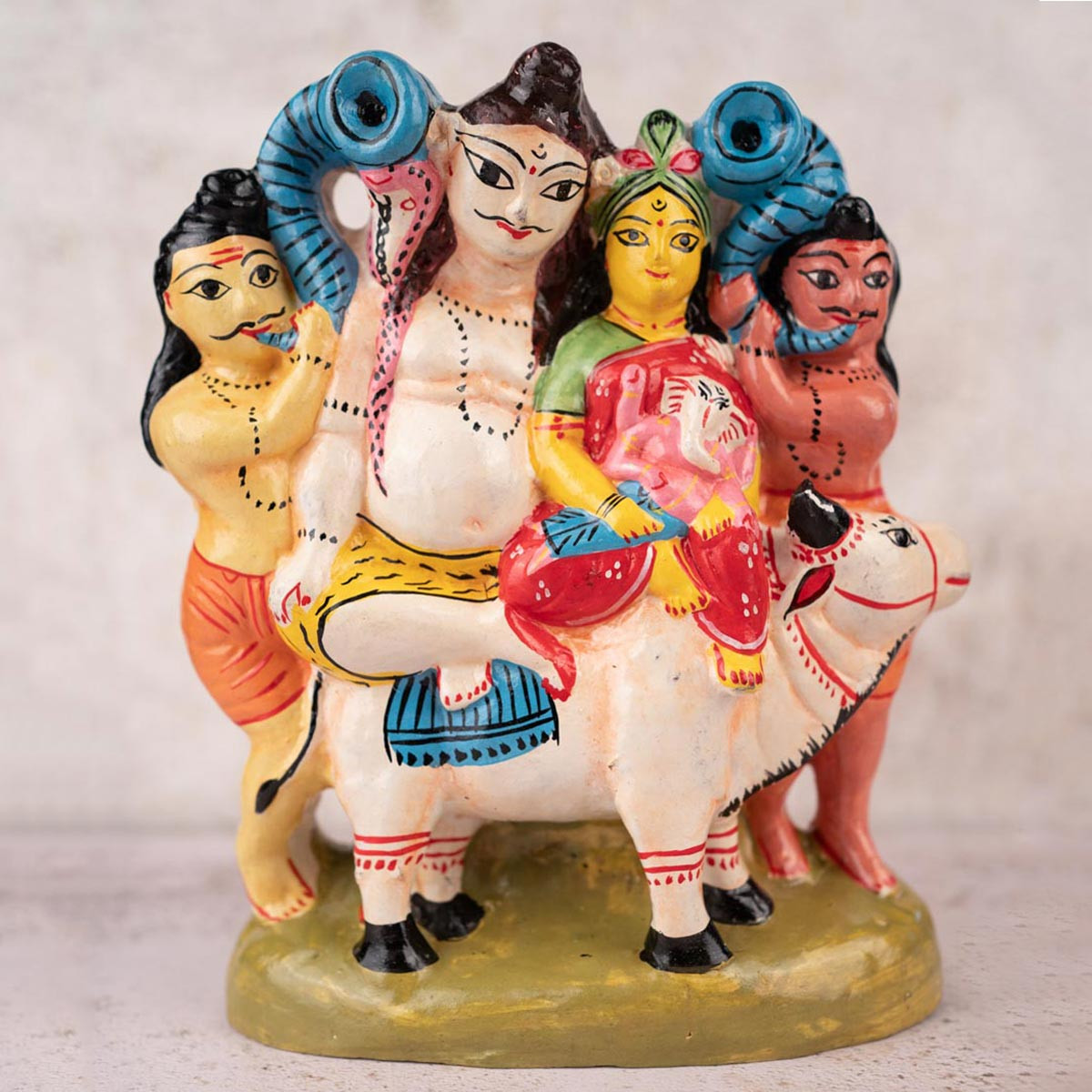 Buy Mojilpur dolls Shiva-Parvati family online | Clay dolls from ...